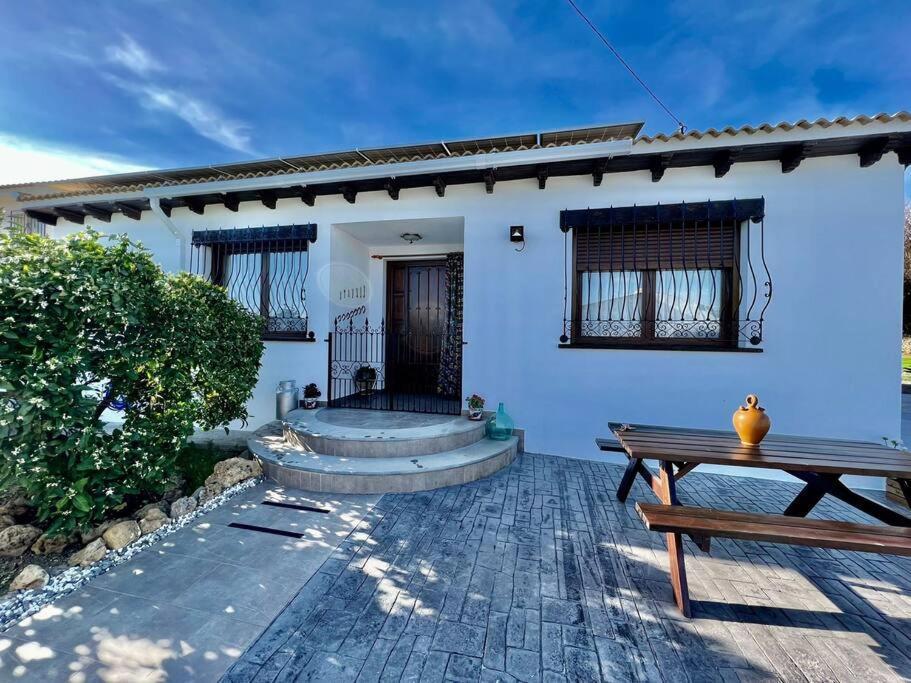Casa Rural Alfavila Castillo de Locubin Luaran gambar